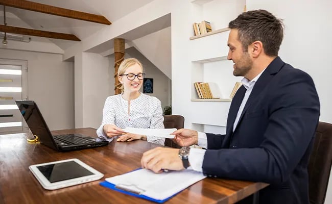 Choosing the right estate attorney-1